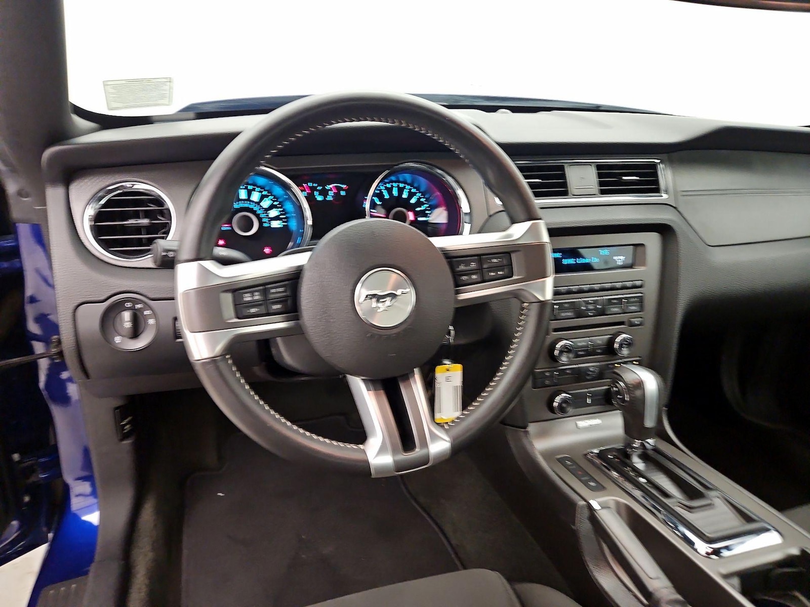 2014 Ford Mustang - Photo 11