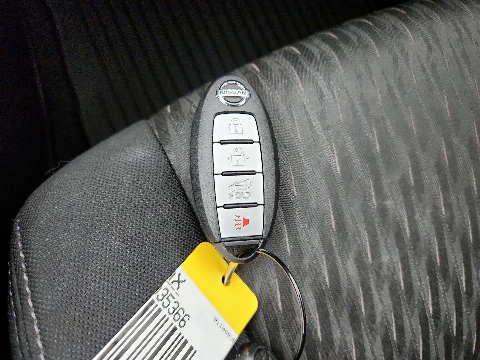 2020 Nissan Rogue SV - Photo 23