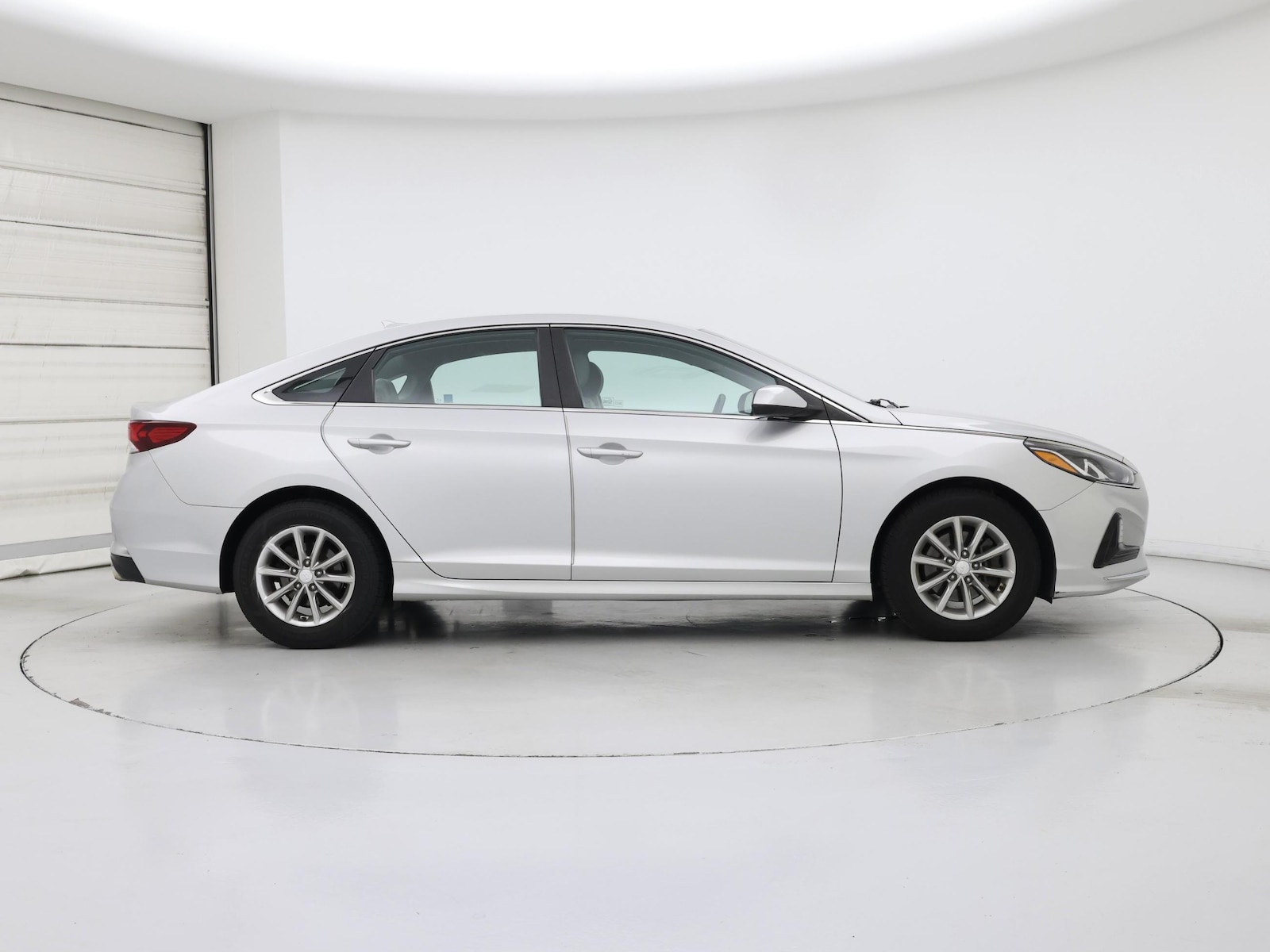 2019 Hyundai Sonata SE - Photo 8