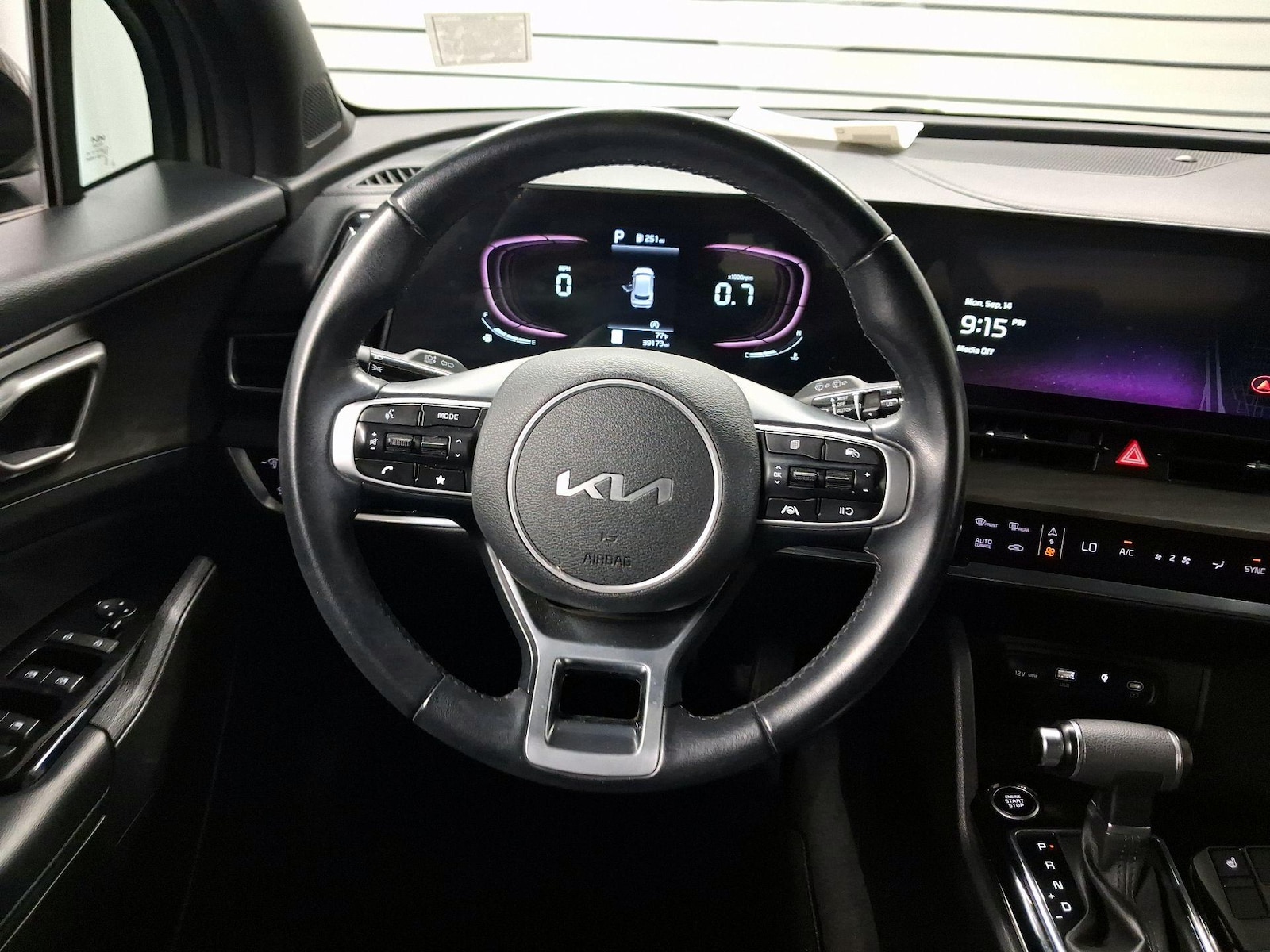 2023 Kia Sportage X-Line - Photo 11