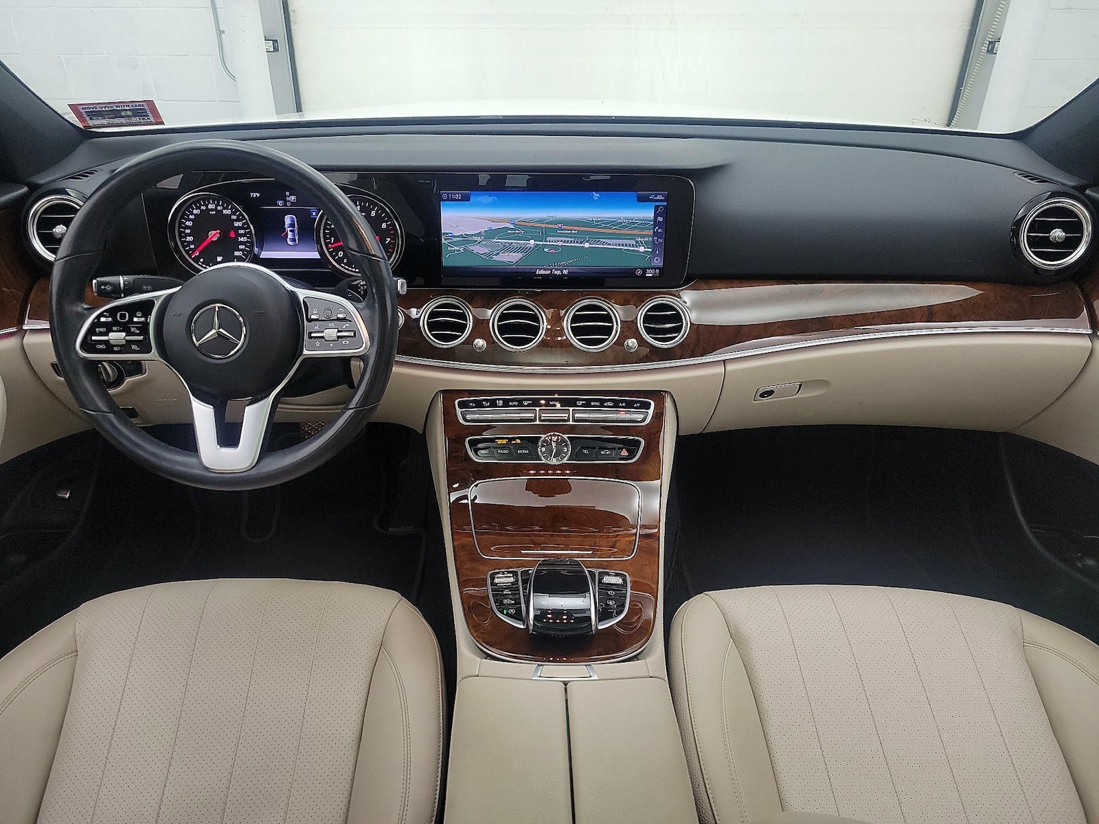 2019 Mercedes-Benz E-Class E300 - Photo 10