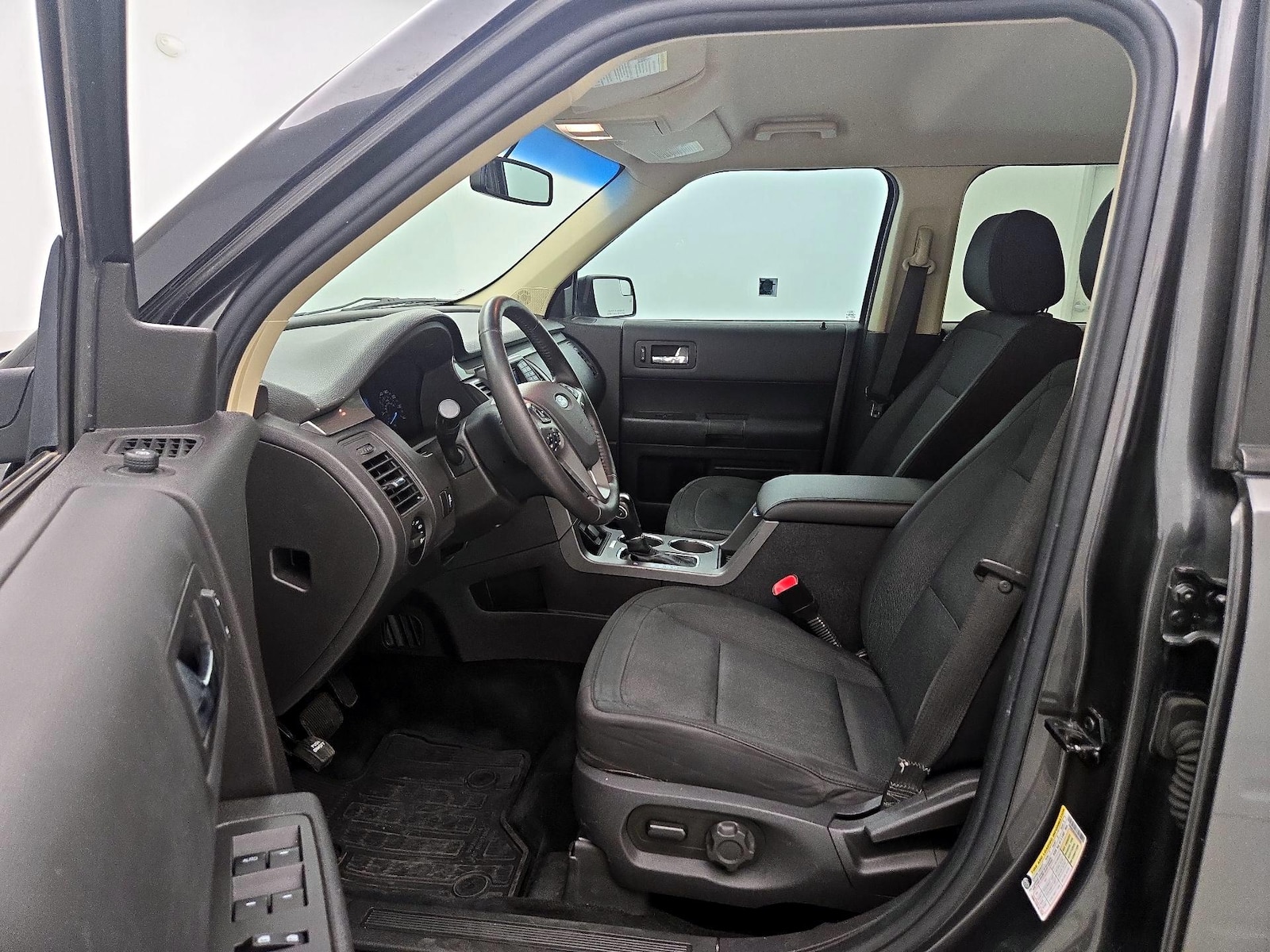 Power Seat(s) & Side Airbags