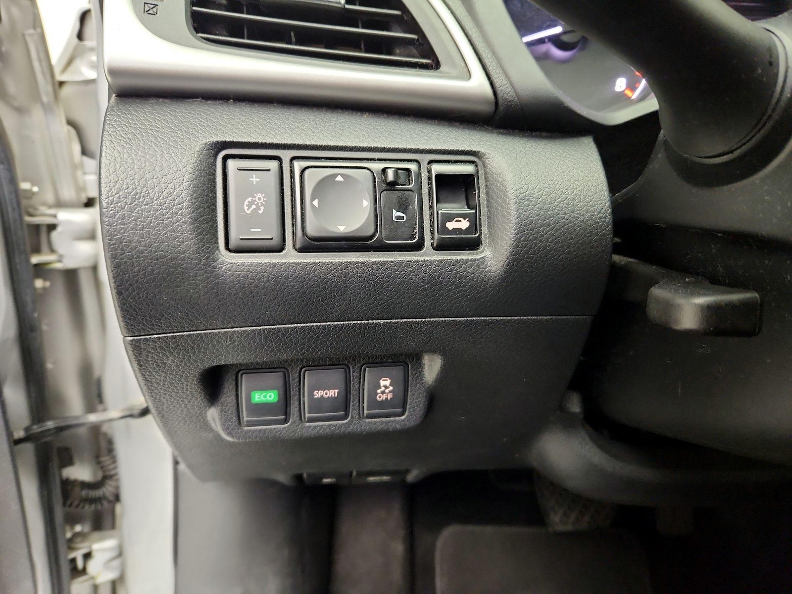 2016 Nissan Sentra S - Photo 14