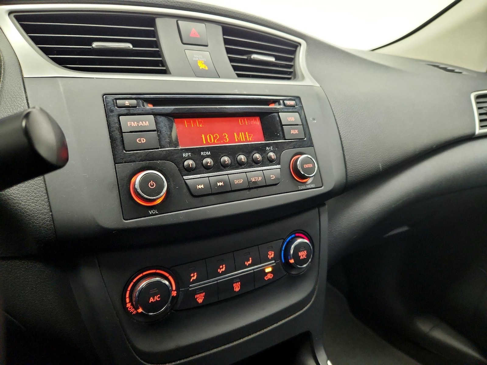 2016 Nissan Sentra S - Photo 15
