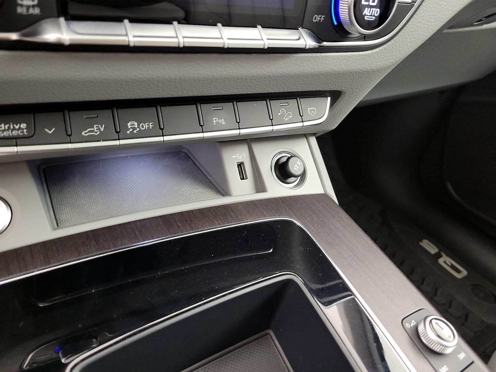 2021 Audi Q5 Premium Plus - Photo 20