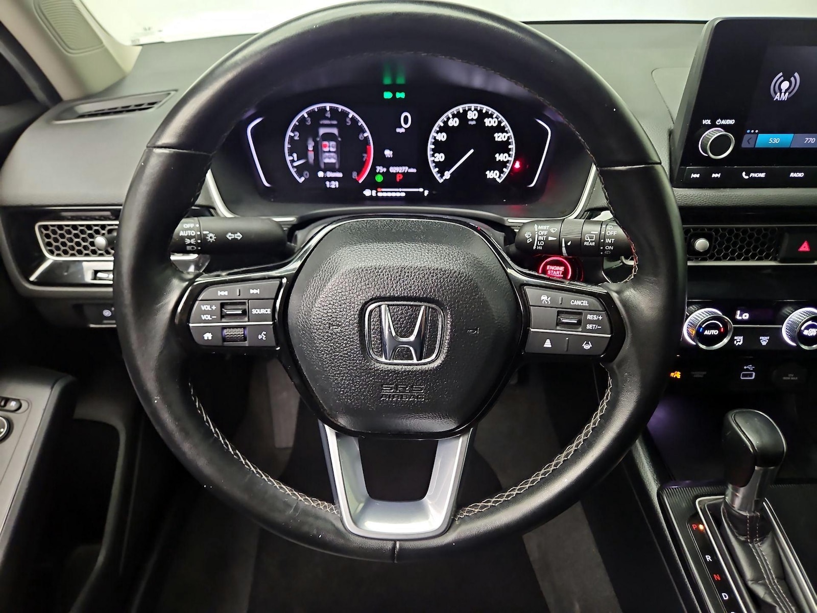 2024 Honda Civic Hatchback EX-L - Photo 11