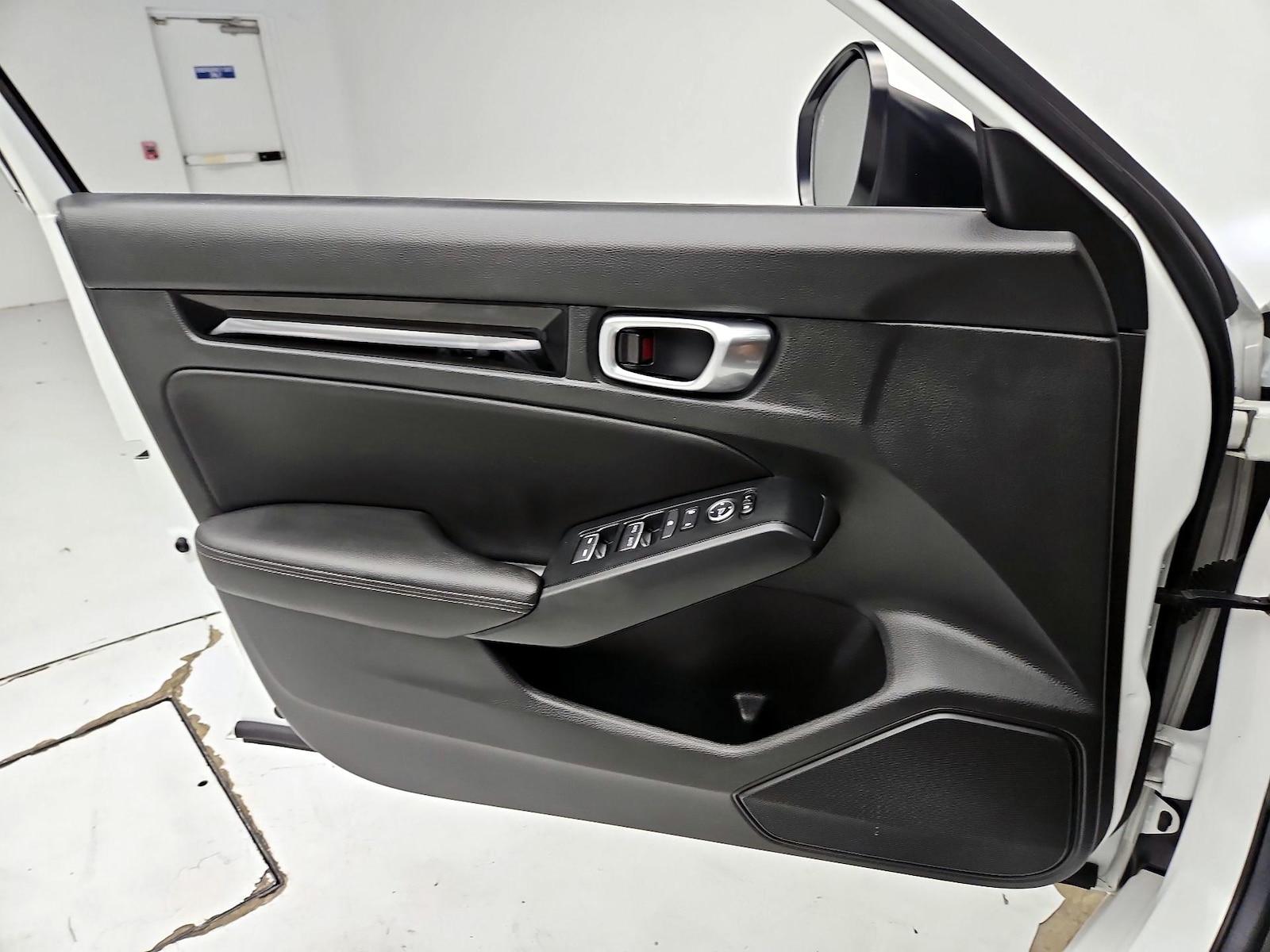 2024 Honda Civic Hatchback EX-L - Photo 13