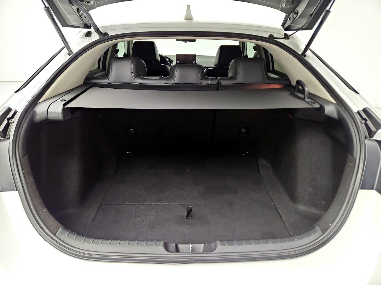 2024 Honda Civic Hatchback EX-L - Photo 22
