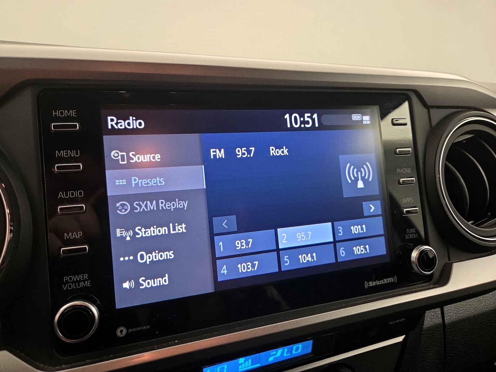 2023 Toyota Tacoma Trail - Photo 16