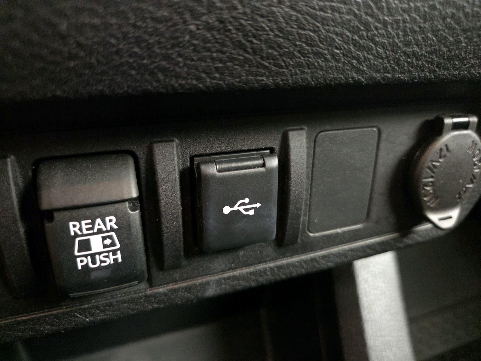 2023 Toyota Tacoma Trail - Photo 19