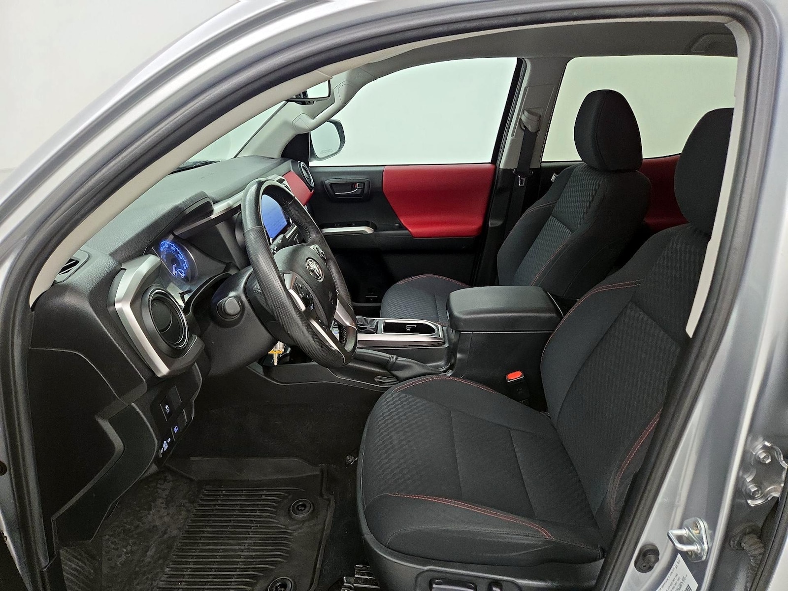 Power Seat(s) & Side Airbags