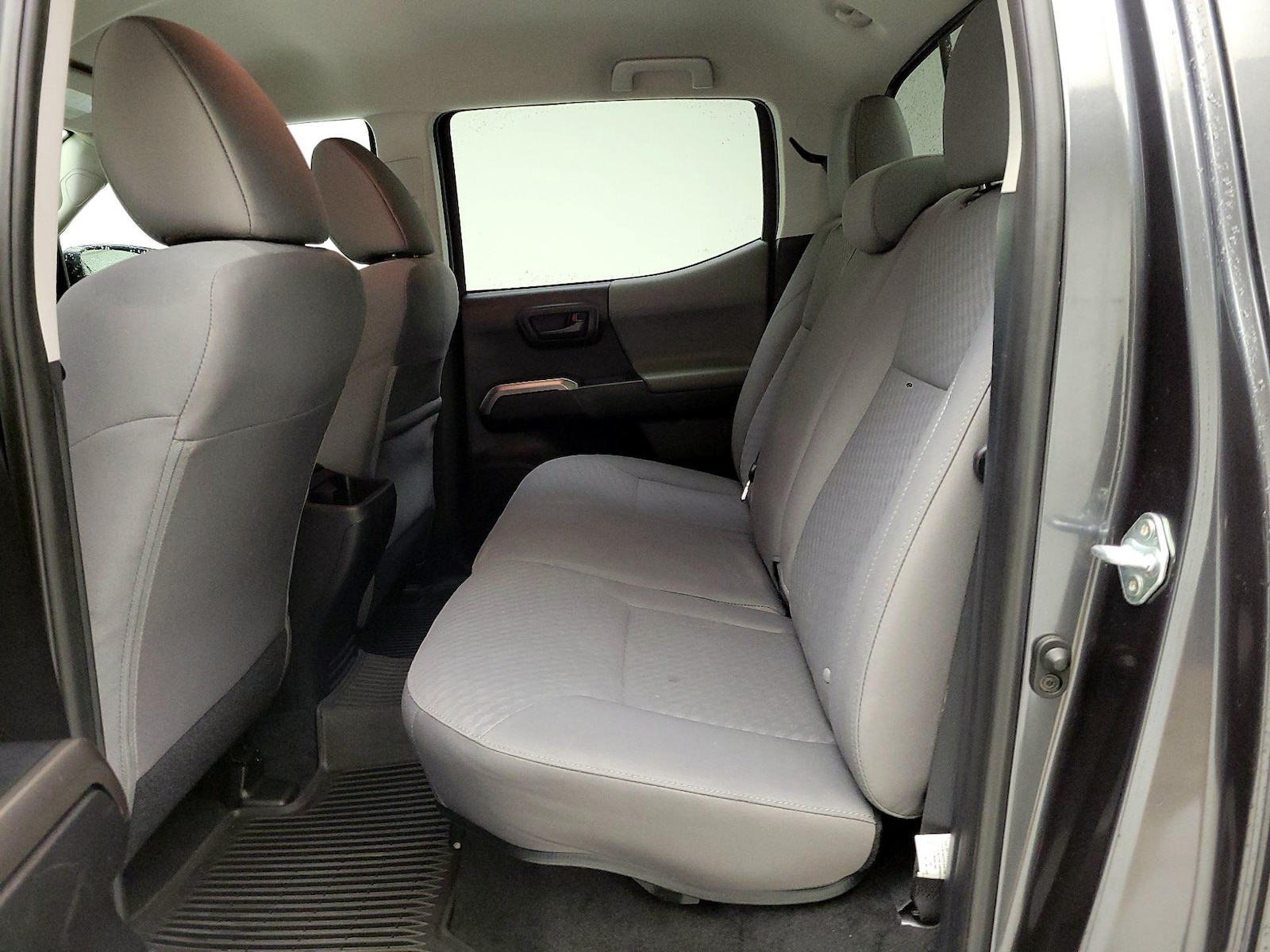 2021 Toyota Tacoma SR5 - Photo 21