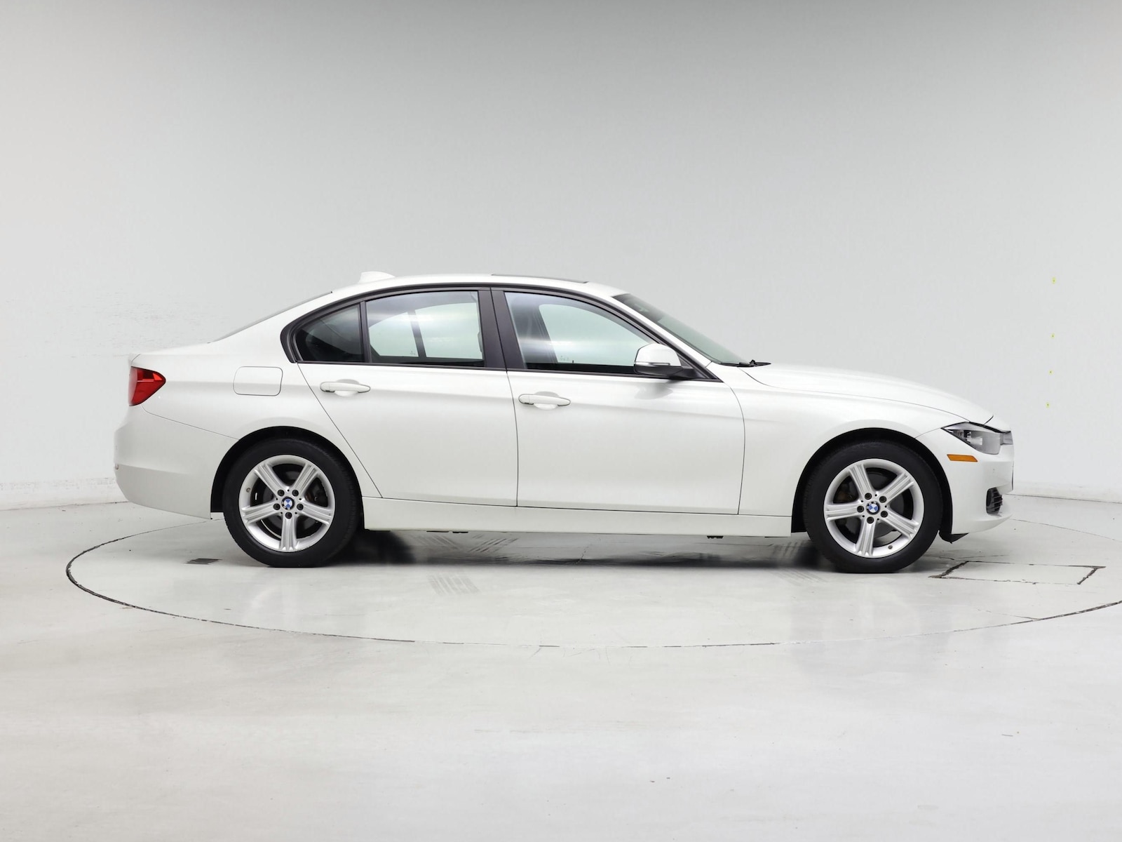 2015 BMW 3 Series 328i - Photo 8