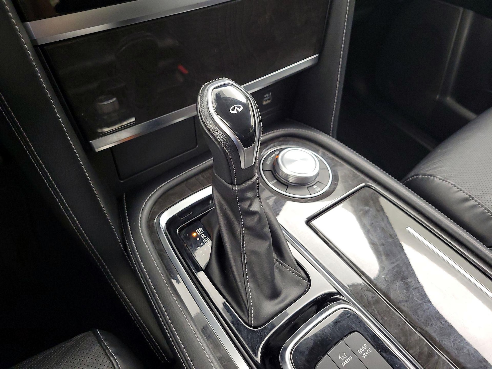 2024 INFINITI QX80 Luxe 4WD - Photo 18