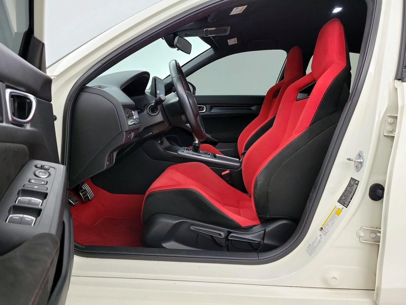 2023 Honda Civic Hatchback Type-R - Photo 12