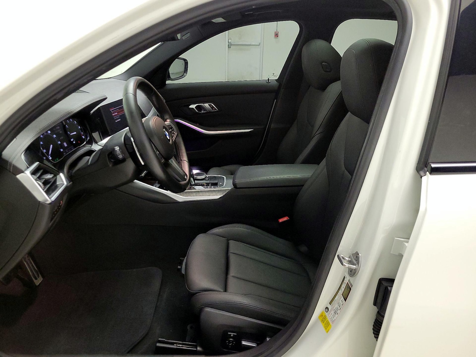 Power Seat(s) & Side Airbags