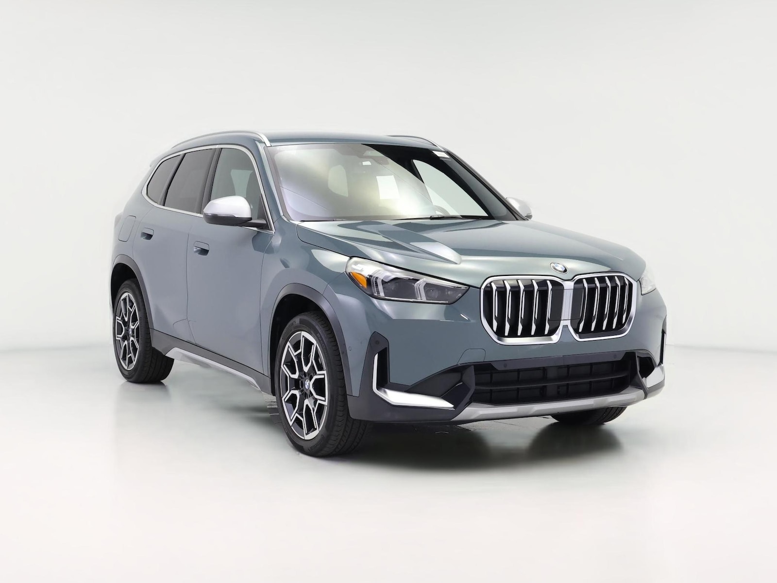 2023 BMW X1