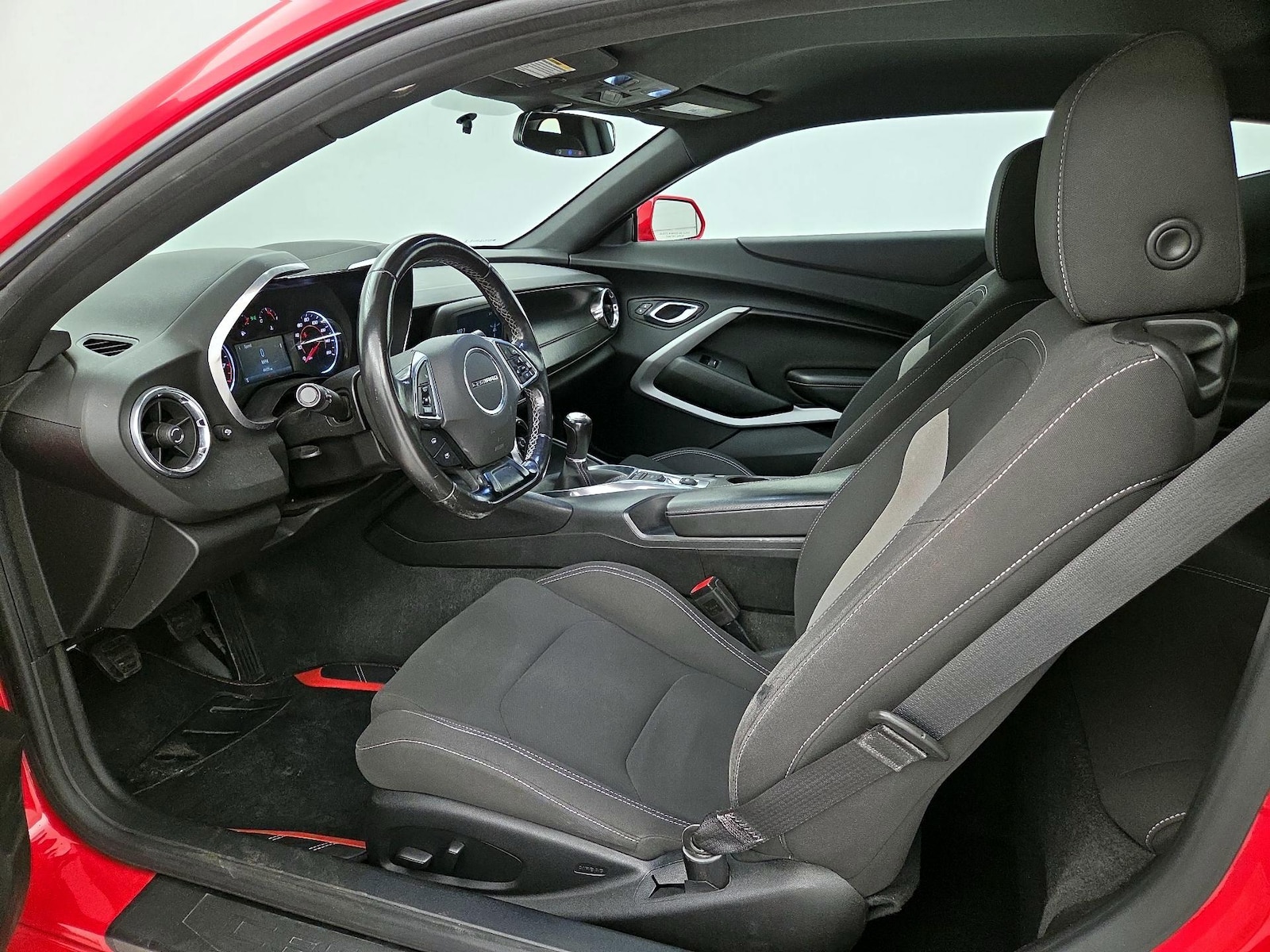 Power Seat(s) & Side Airbags