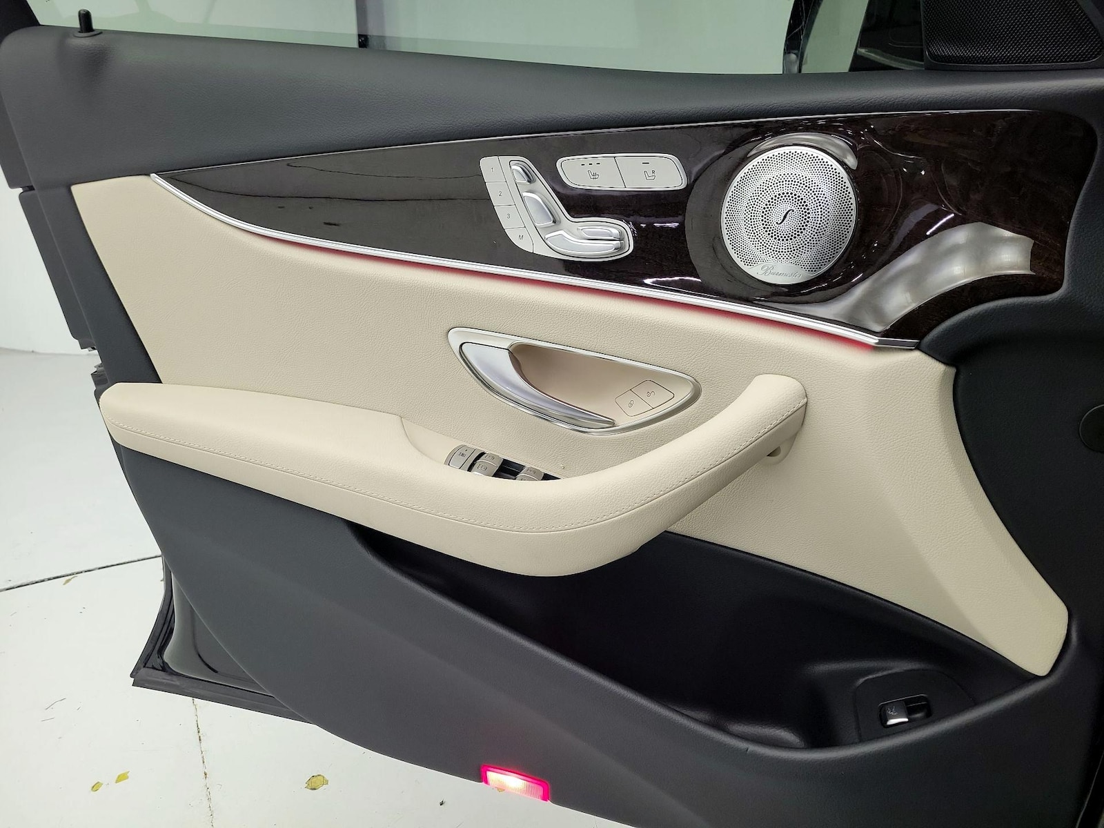 2017 Mercedes-Benz E-Class E300 - Photo 13