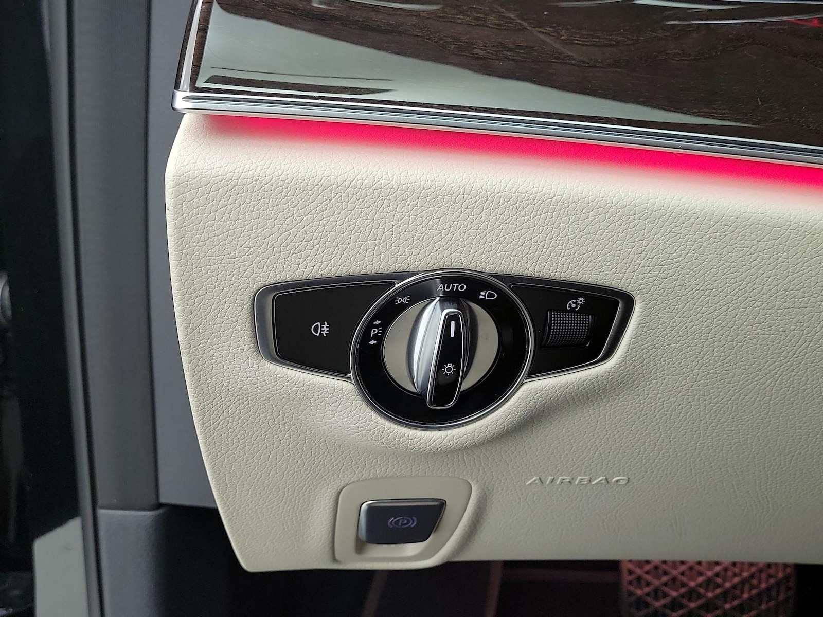 2017 Mercedes-Benz E-Class E300 - Photo 14