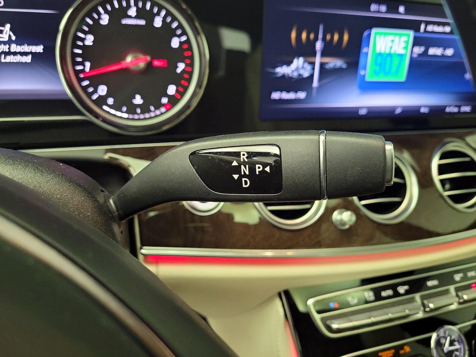 2017 Mercedes-Benz E-Class E300 - Photo 19