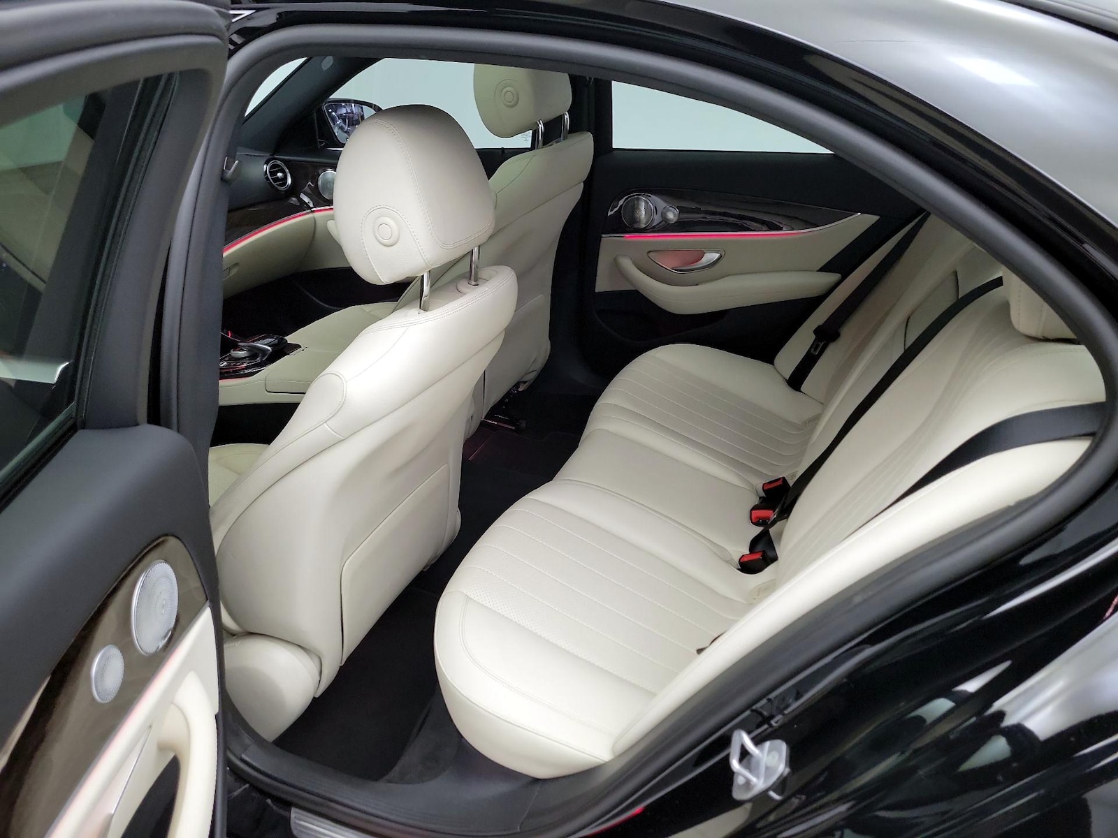 2017 Mercedes-Benz E-Class E300 - Photo 22