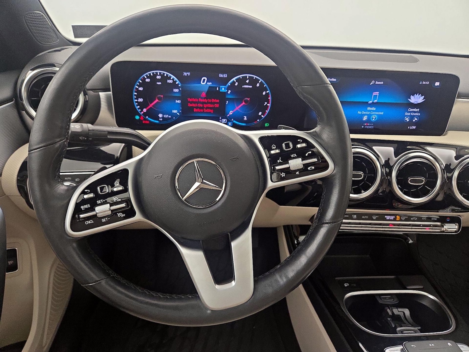 2020 Mercedes-Benz A-Class A220 - Photo 11