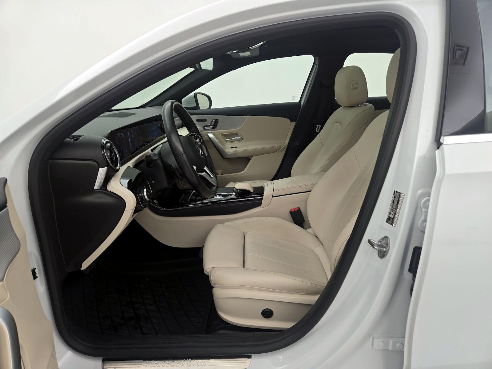 2020 Mercedes-Benz A-Class A220 - Photo 12