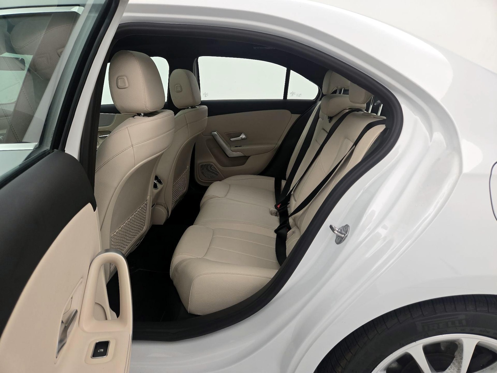 2020 Mercedes-Benz A-Class A220 - Photo 20