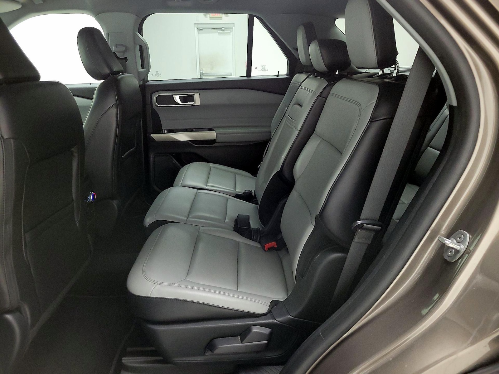 2021 Ford Explorer XLT - Photo 21