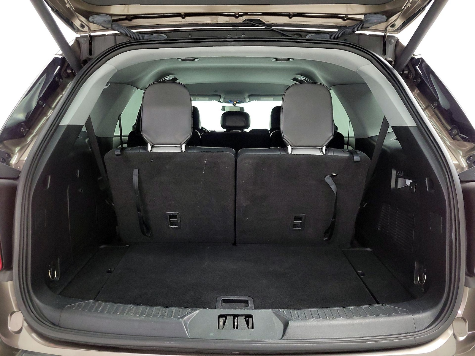 2021 Ford Explorer XLT - Photo 23