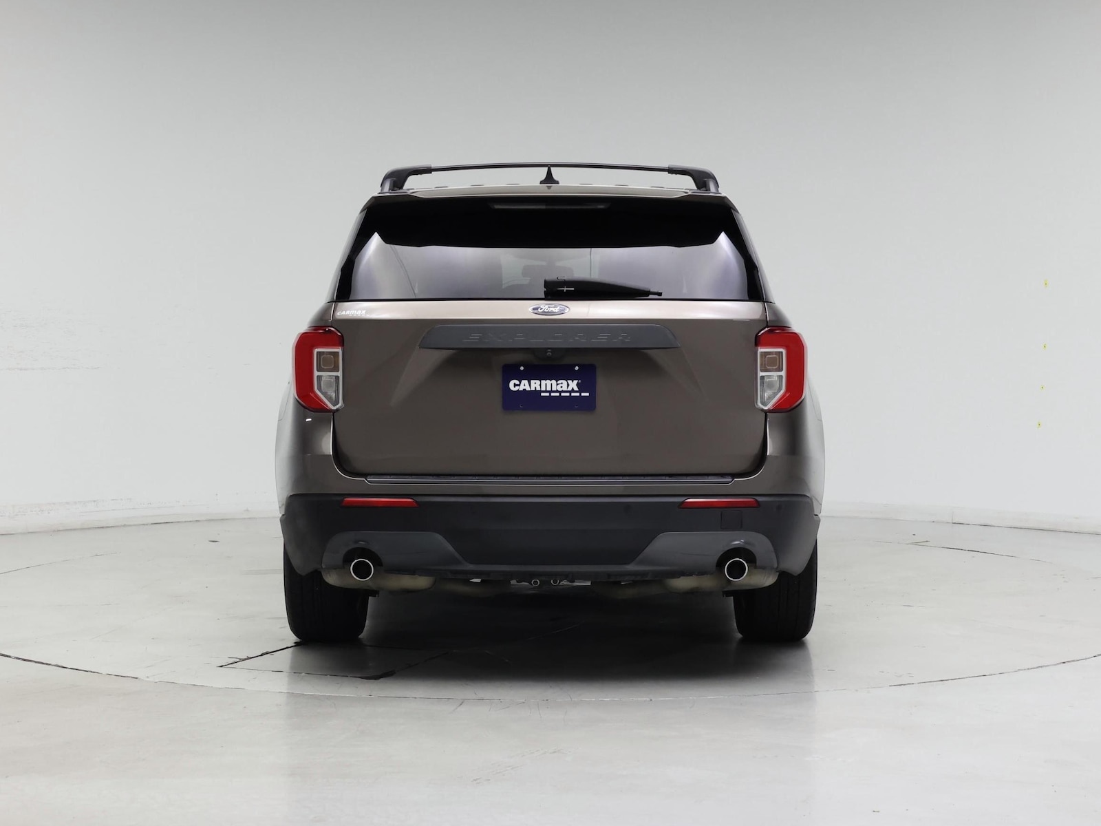 2021 Ford Explorer XLT - Photo 7