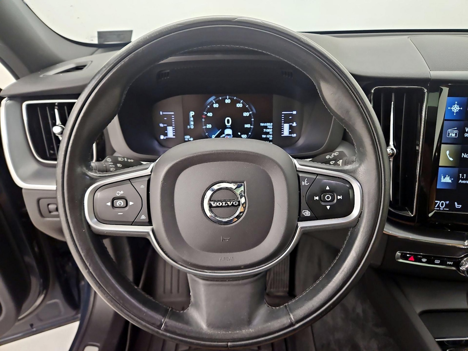 2019 Volvo XC60 Momentum - Photo 11