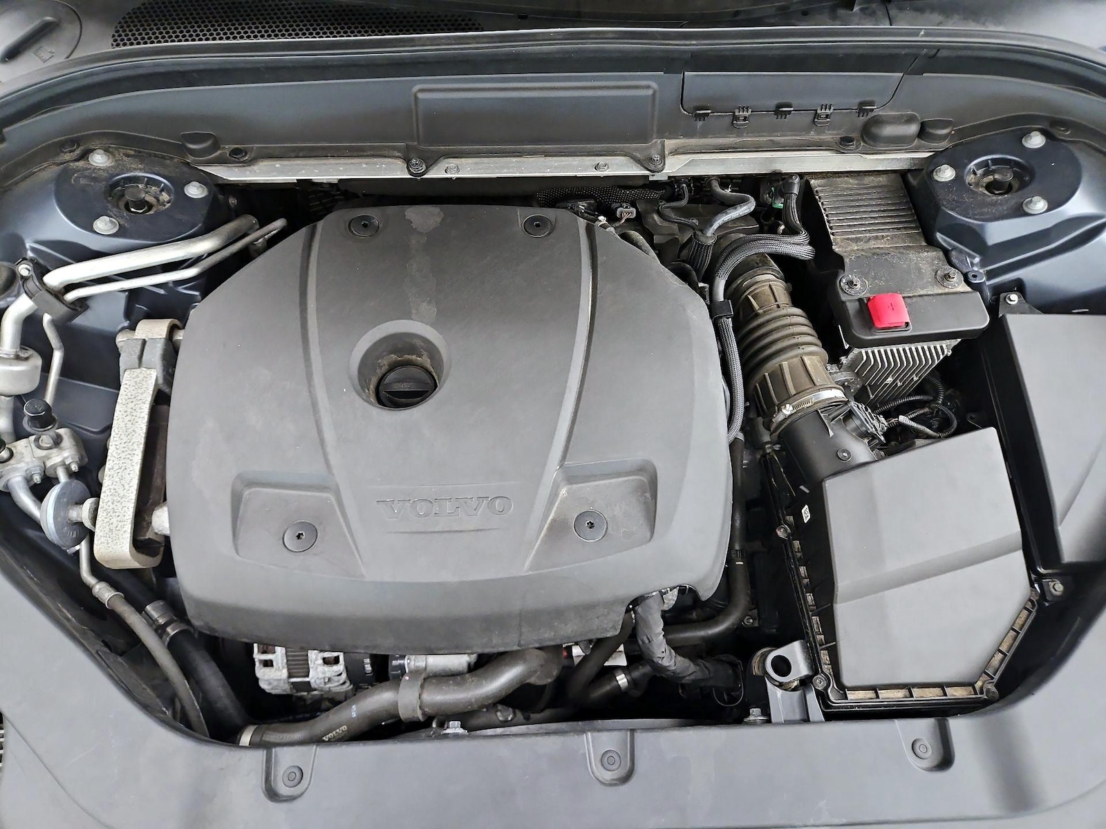 2019 Volvo XC60 Momentum - Photo 23