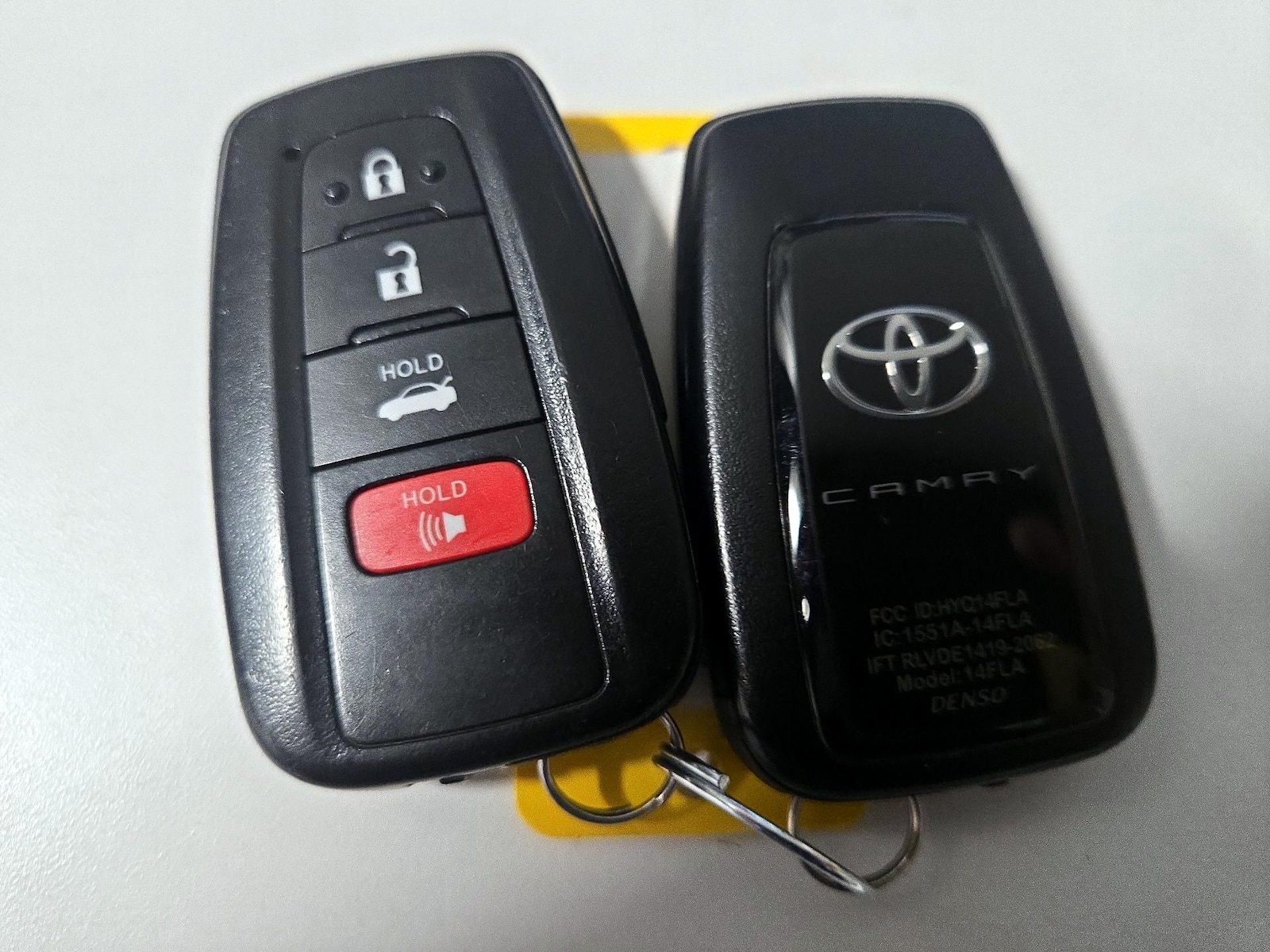 2023 Toyota Camry SE - Photo 24