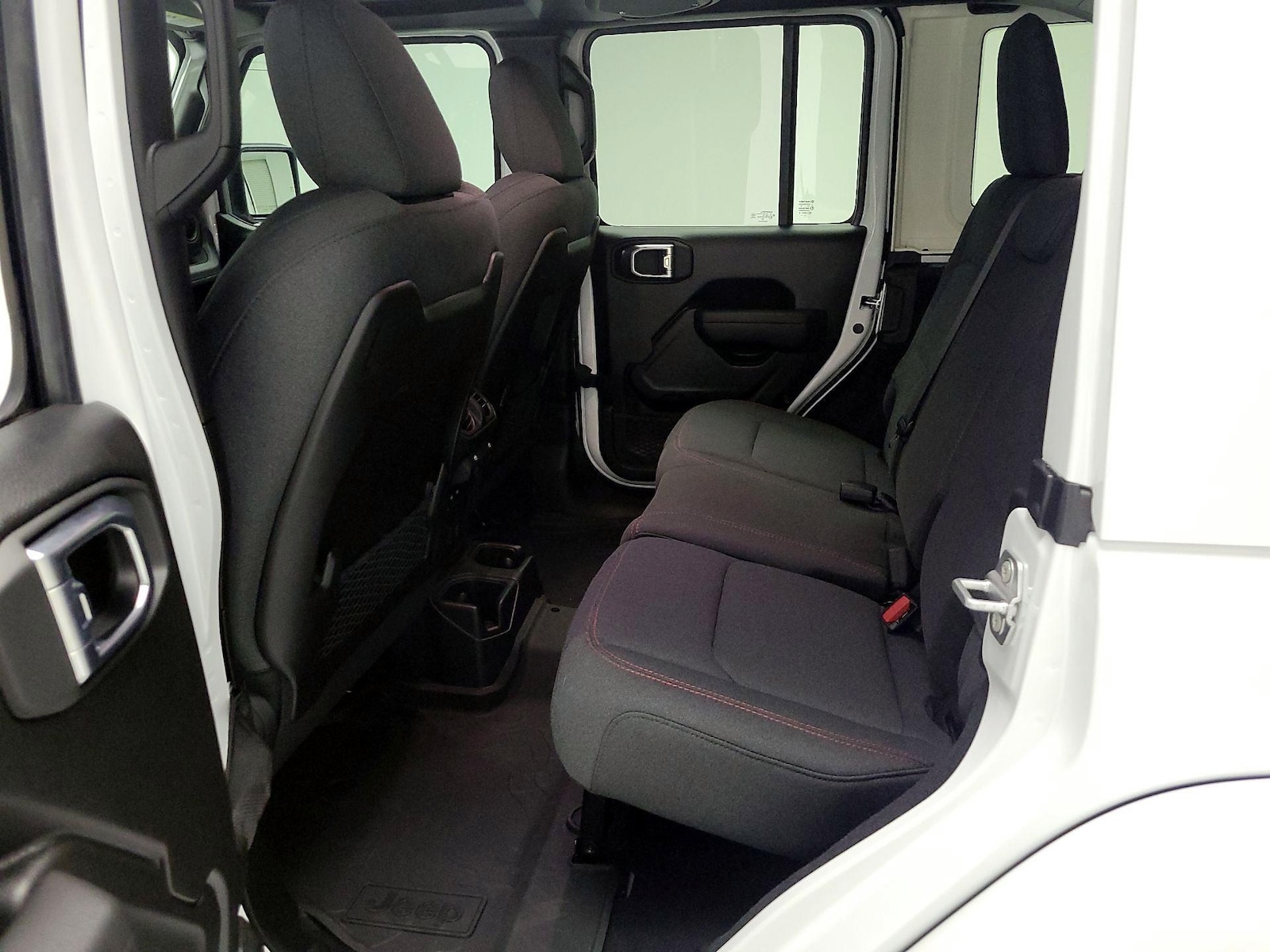 2026 Jeep Wrangler 4-Door Rubicon - Photo 18