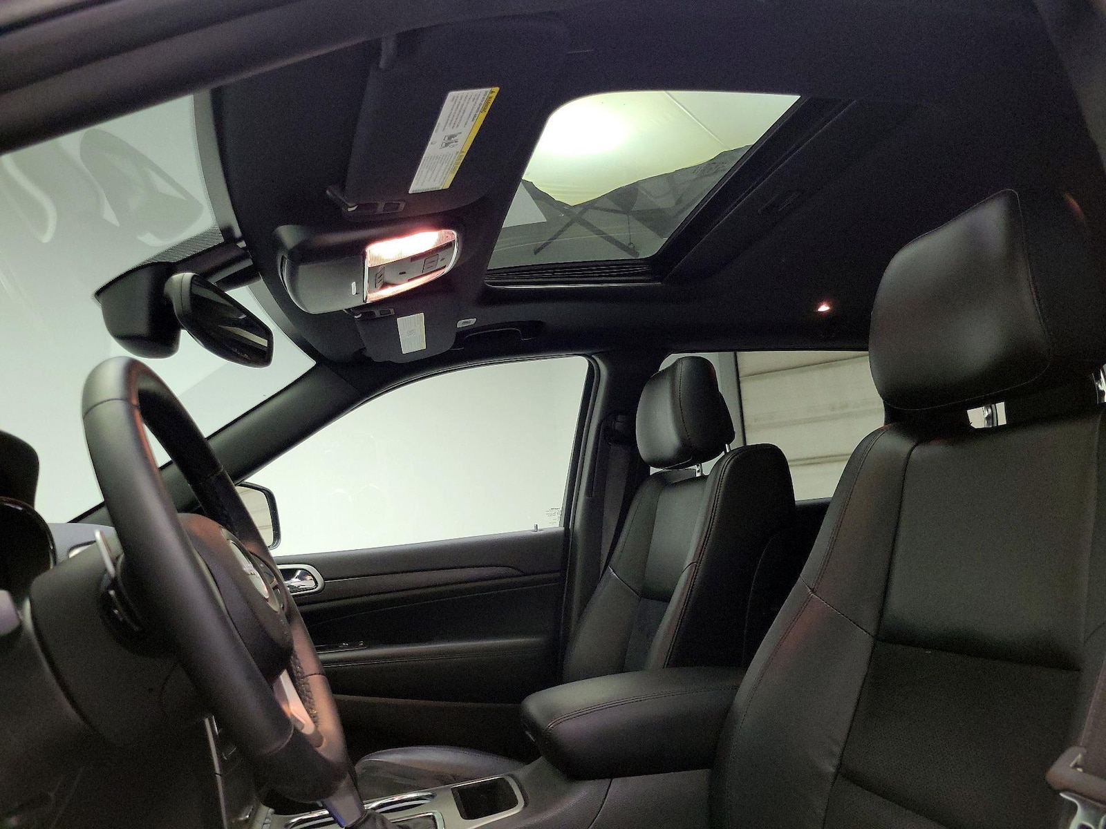 2017 Jeep Grand Cherokee Altitude - Photo 21
