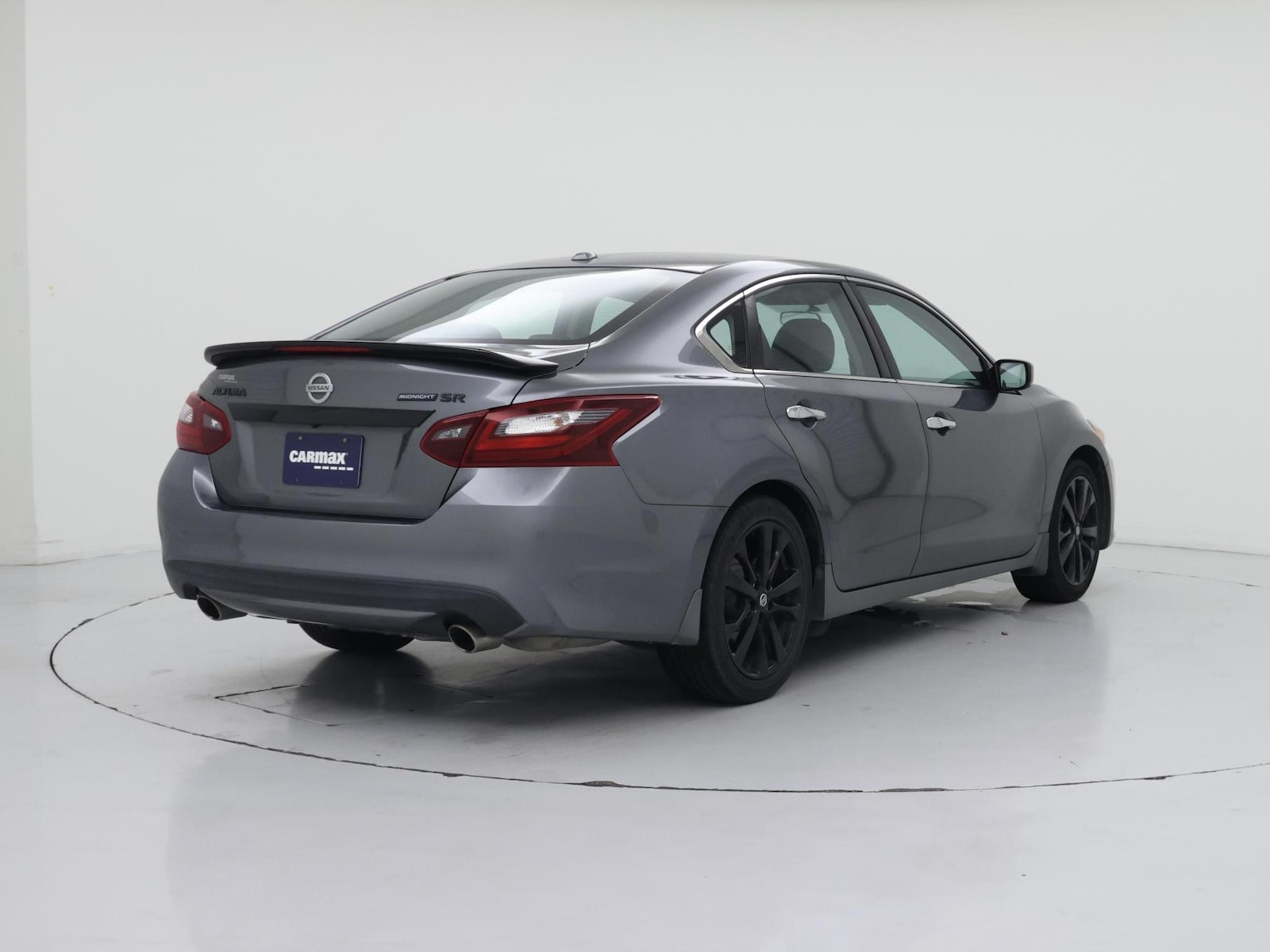 2018 Nissan Altima SR - Photo 9