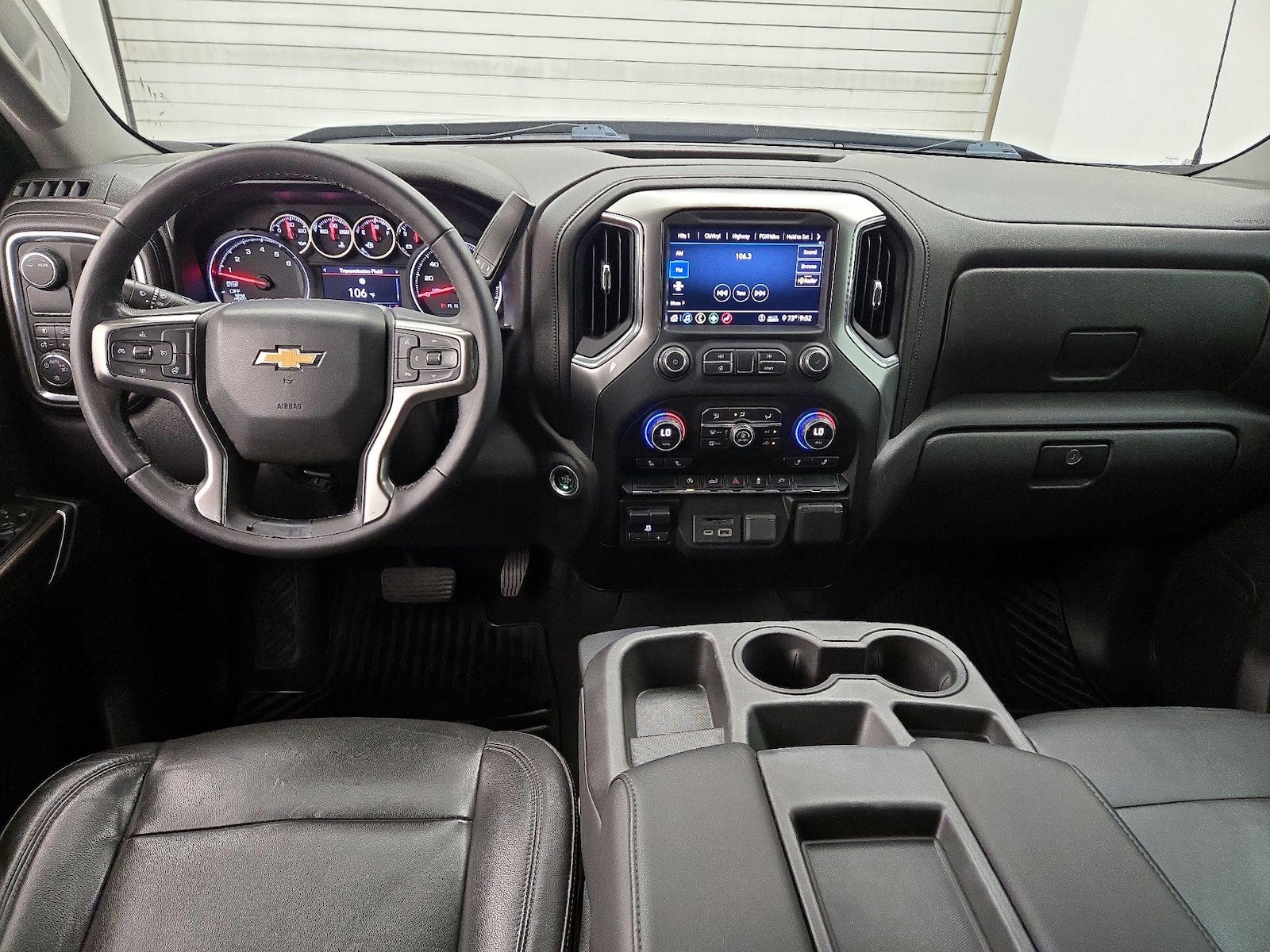 2020 Chevrolet Silverado 1500 LT - Photo 10