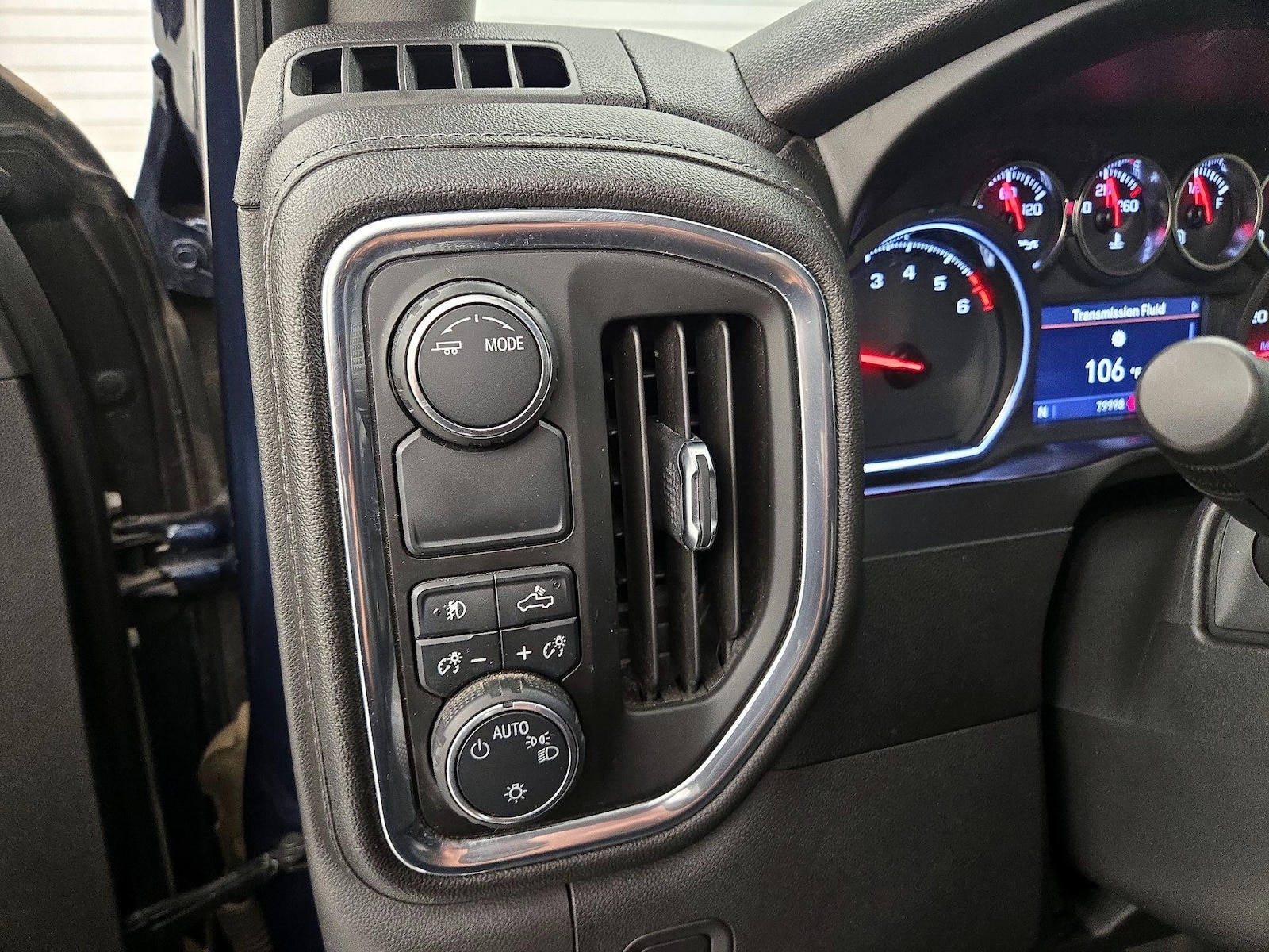 2020 Chevrolet Silverado 1500 LT - Photo 14