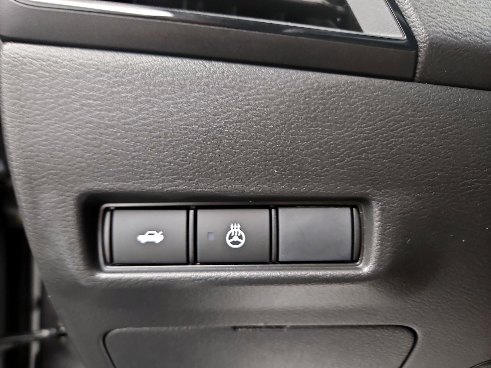 2026 Nissan Sentra SV - Photo 14