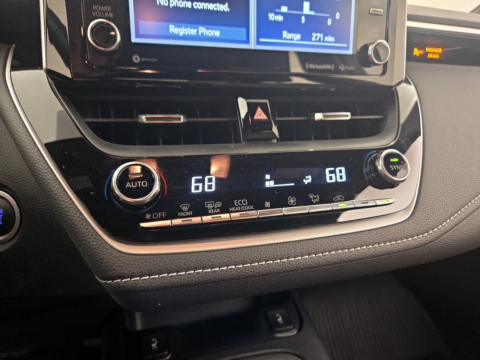 2020 Toyota Corolla Hatchback XSE - Photo 17