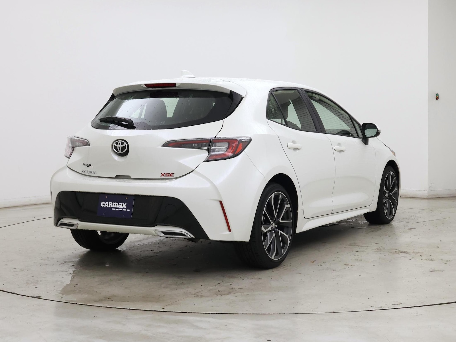 2020 Toyota Corolla Hatchback XSE - Photo 9