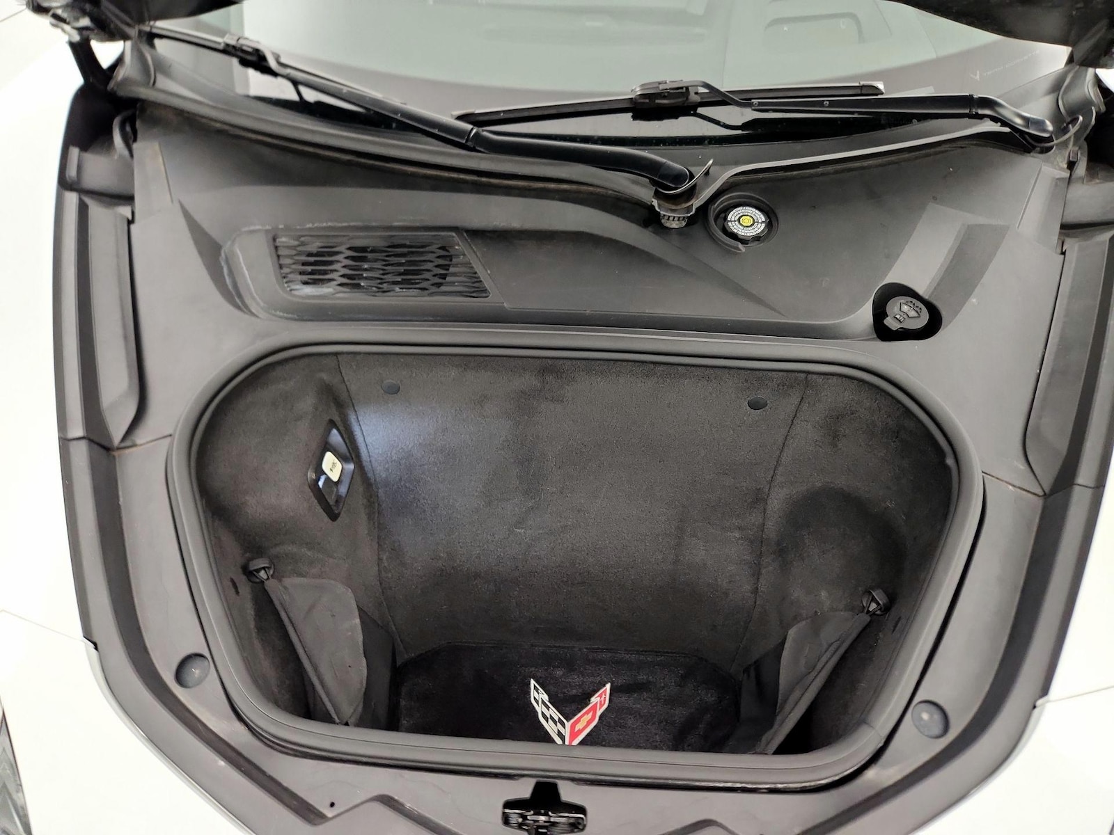 2020 Chevrolet Corvette 2LT - Photo 21
