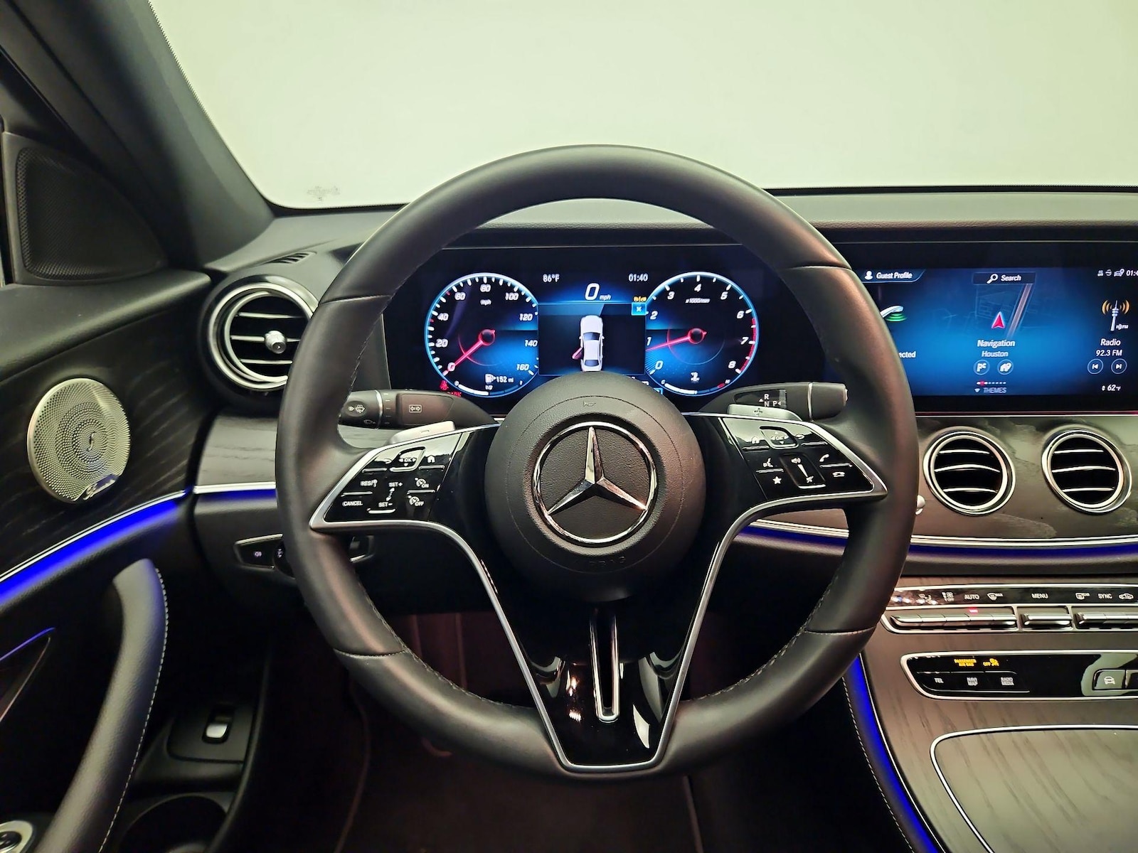 2023 Mercedes-Benz E-Class E350 - Photo 11