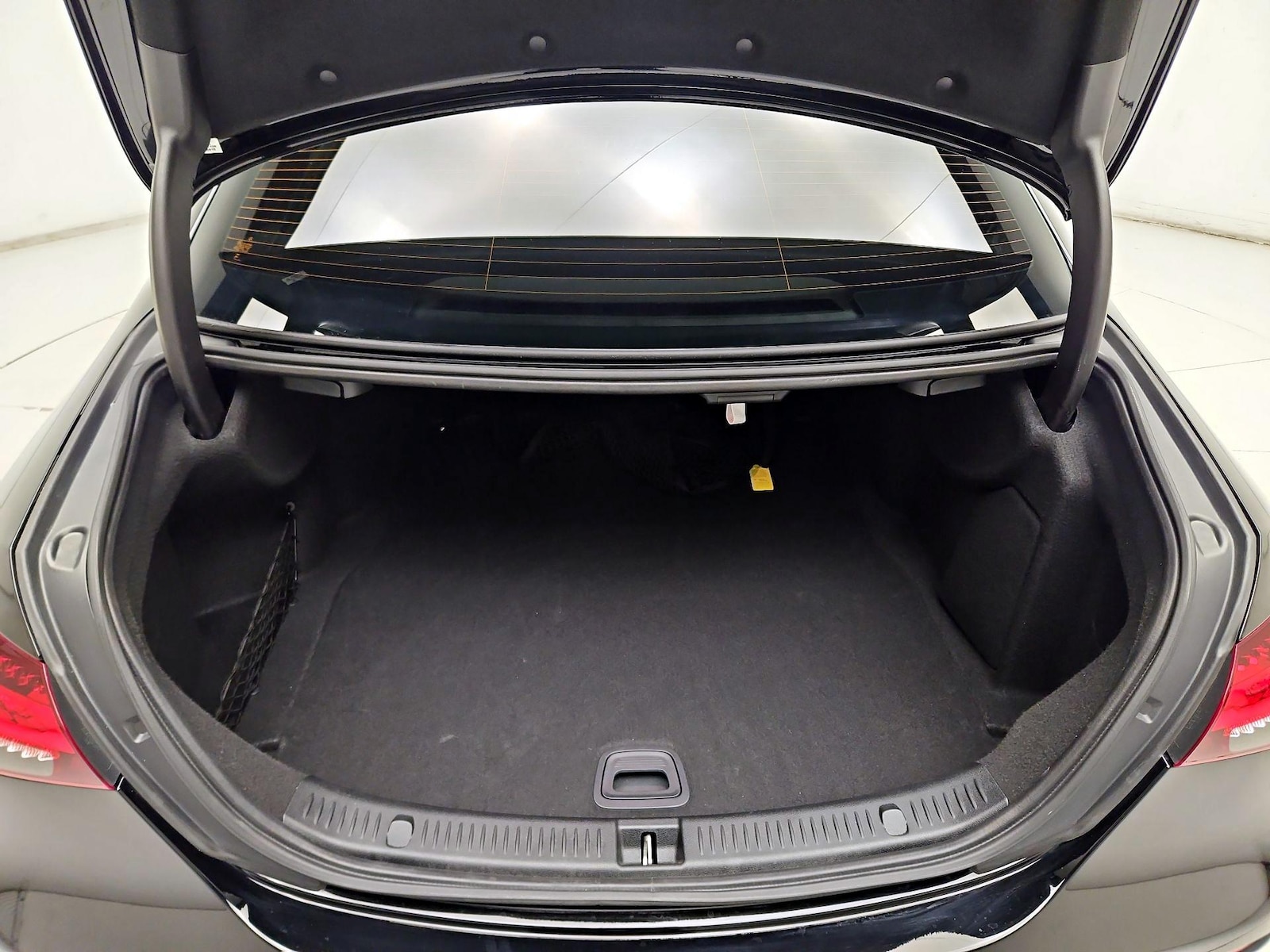 2023 Mercedes-Benz E-Class E350 - Photo 19
