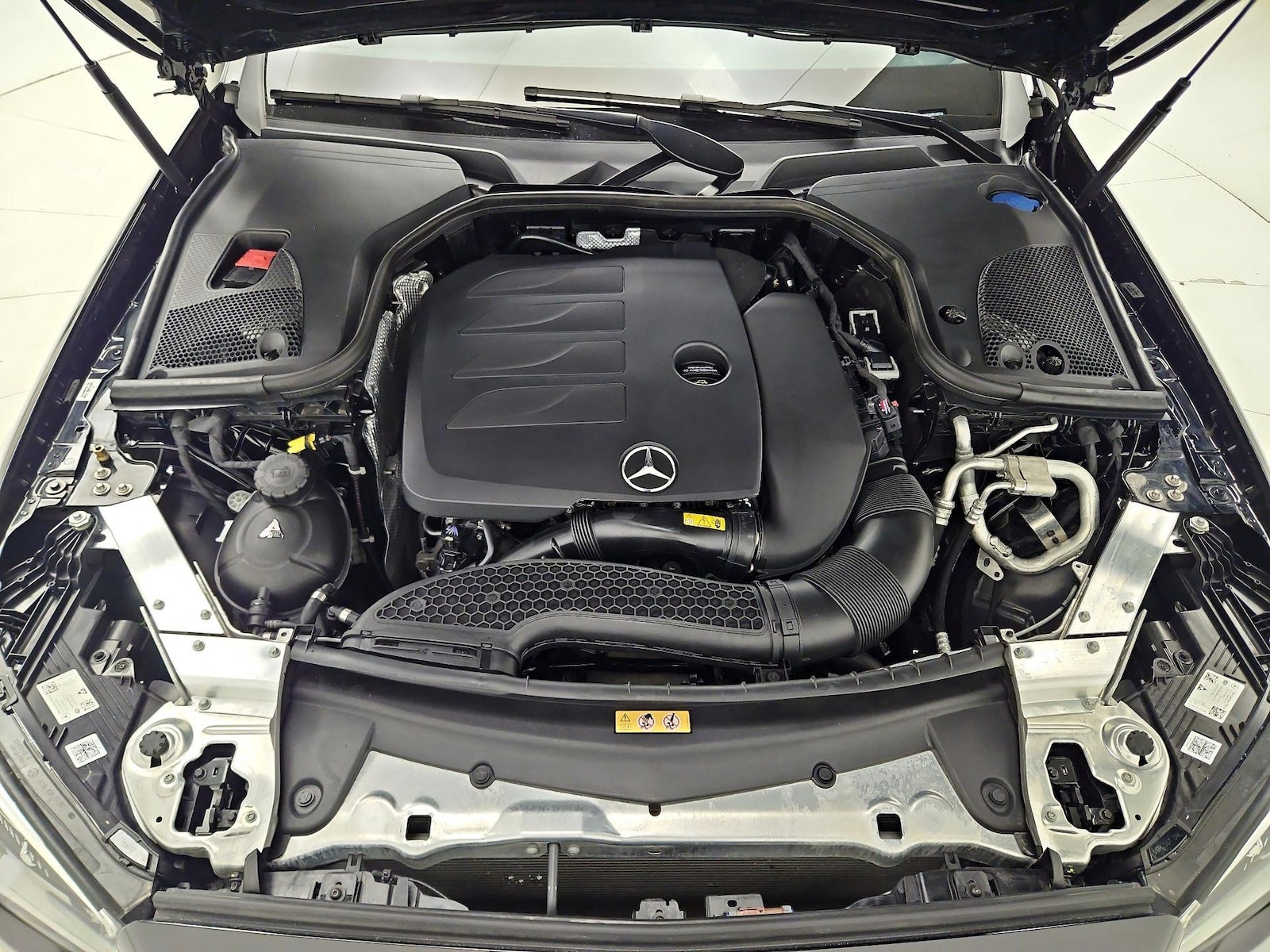2023 Mercedes-Benz E-Class E350 - Photo 20