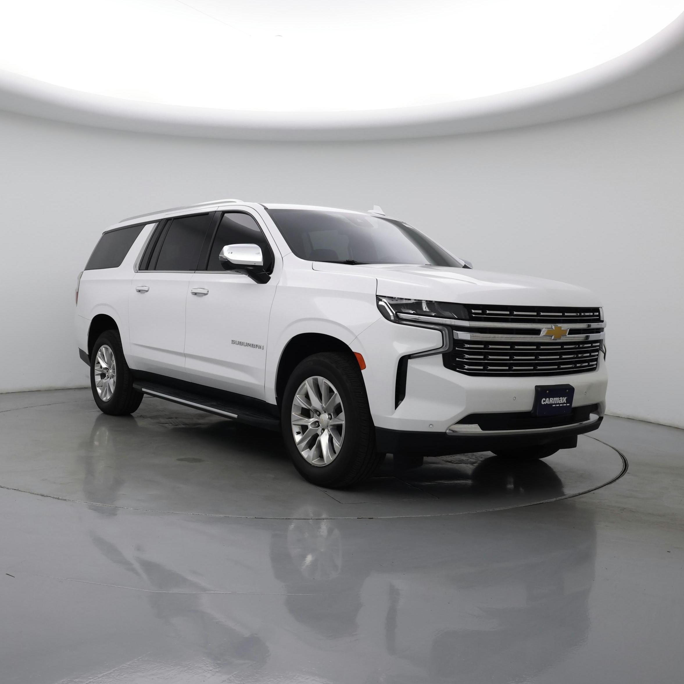 White 2023 Chevrolet Suburban SUV / Crossover Four-Wheel Drive Automatic