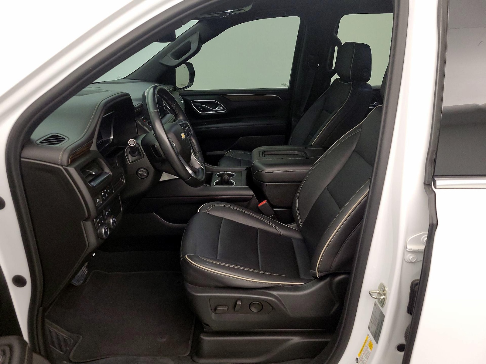 2023 Chevrolet Suburban Premier - Photo 12