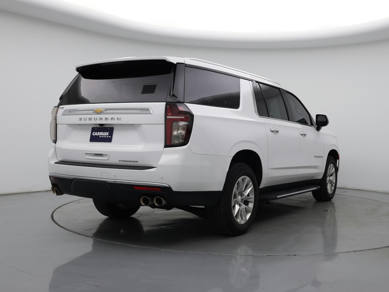 2023 Chevrolet Suburban Premier - Photo 9